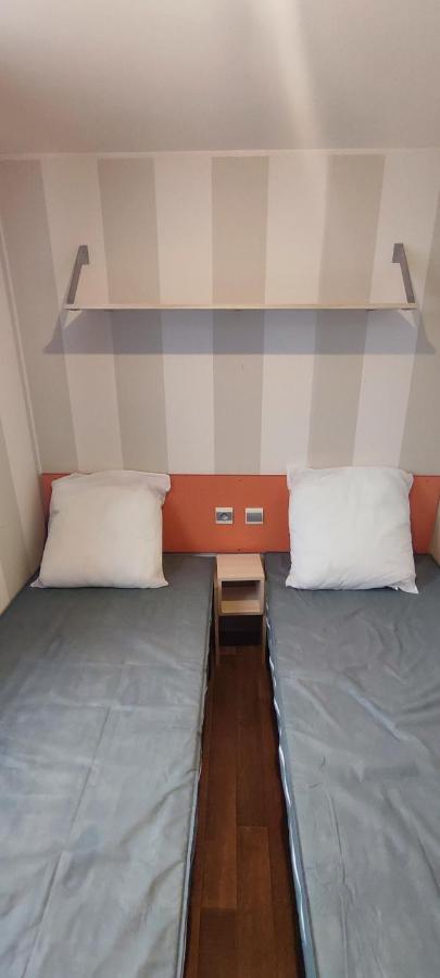 Mobil Home 6 Places La Roque-d'Antheron Εξωτερικό φωτογραφία
