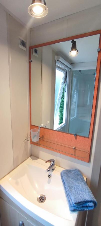 Mobil Home 6 Places La Roque-d'Antheron Εξωτερικό φωτογραφία