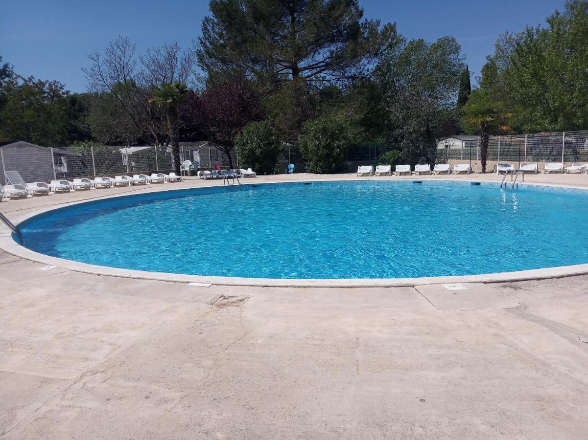 Mobil Home 6 Places La Roque-d'Antheron Εξωτερικό φωτογραφία